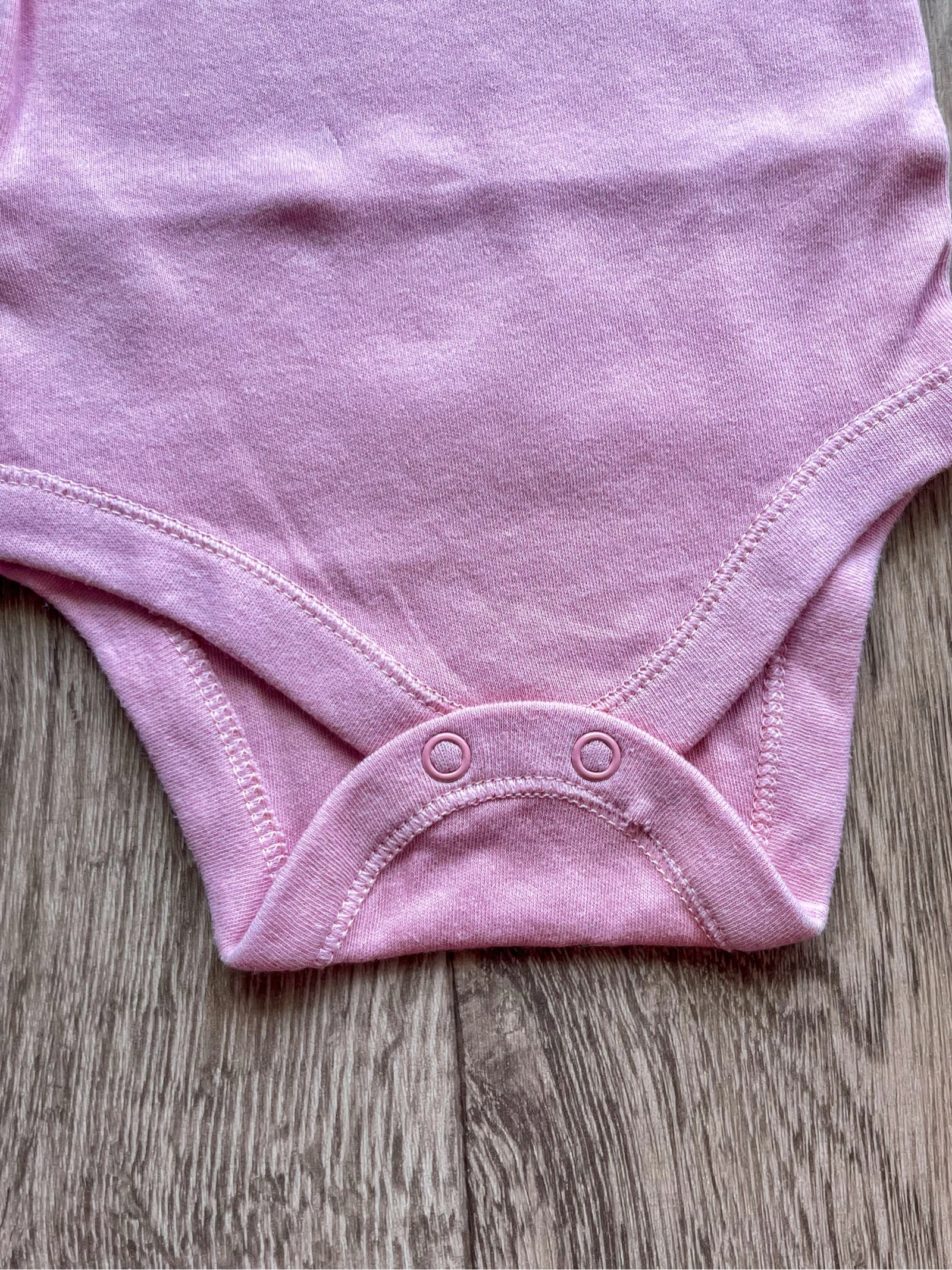 Lot of pink, grey and beige short-sleeved bodysuits size 3 months – photo 11